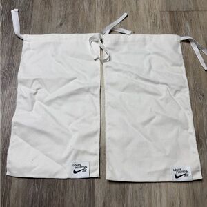 Nik White Drawstring Dust Bags